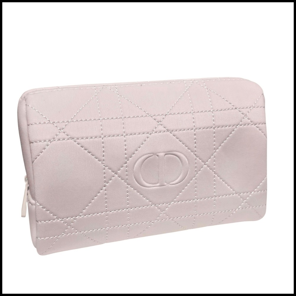 Dior BeautyWhite Quilted Cosmetic Makeup Bag Pouch‎ Travel CD Logo
